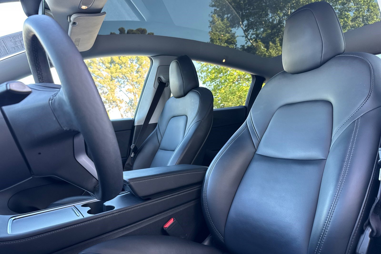 Used 2021 Tesla Model Y Long Range image 5