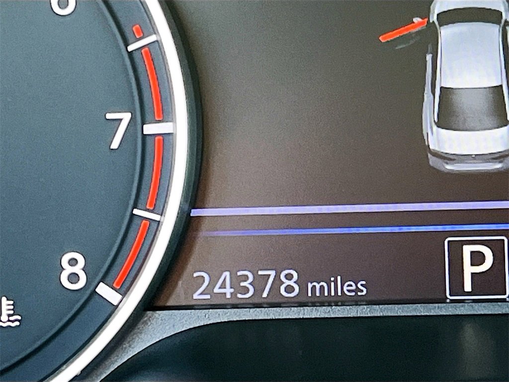 Used 2024 Nissan Altima 2.5 SR image 12