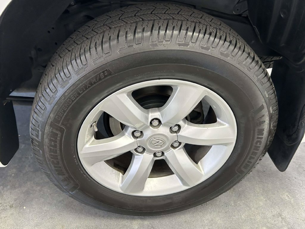 Used 2018 Lexus GX 460 w/ Navigation Package AWD/4WD image 9