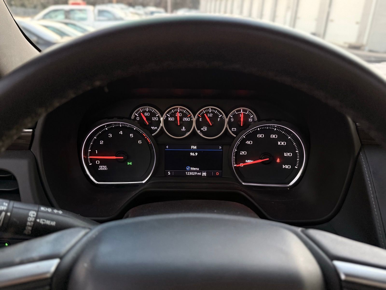 Used 2021 Chevrolet Tahoe Z71 image 40