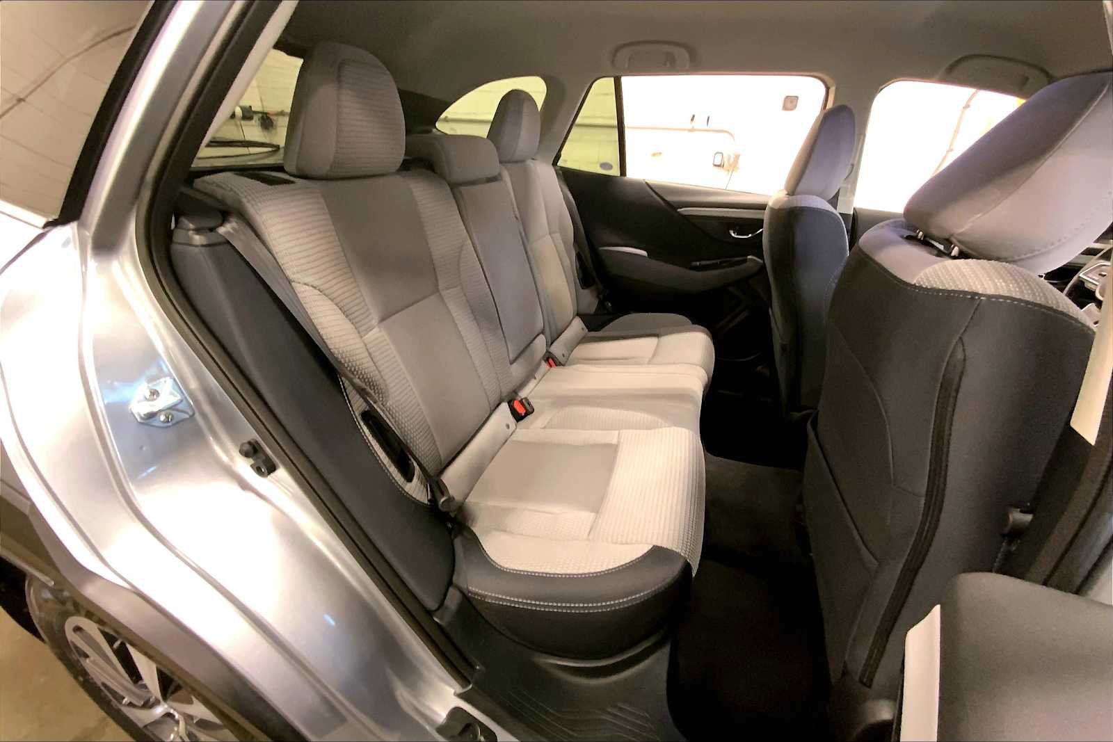 Certified 2025 Subaru Outback Premium image 18