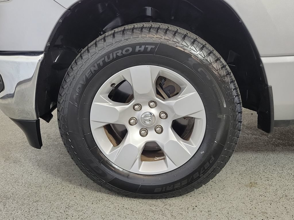 Used 2020 RAM 1500 Big Horn AWD/4WD image 9