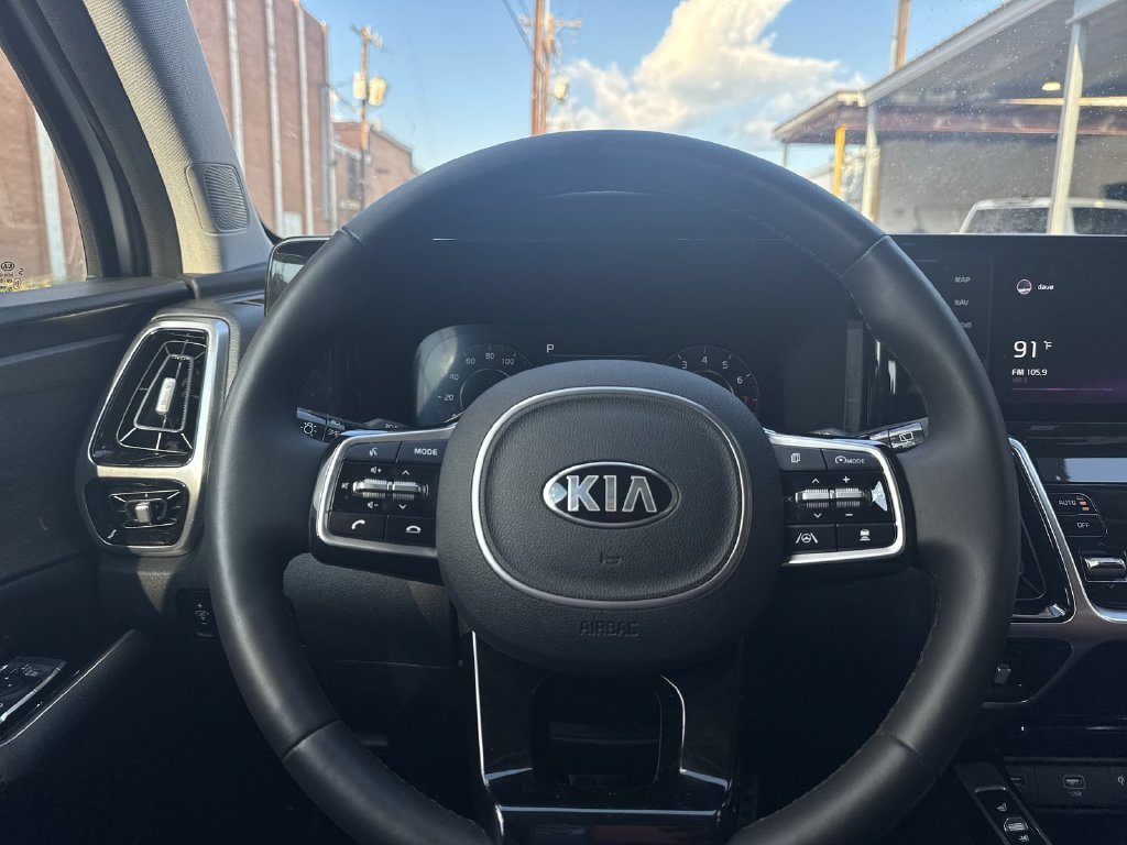 Used 2021 Kia Sorento SX Prestige AWD/4WD image 16