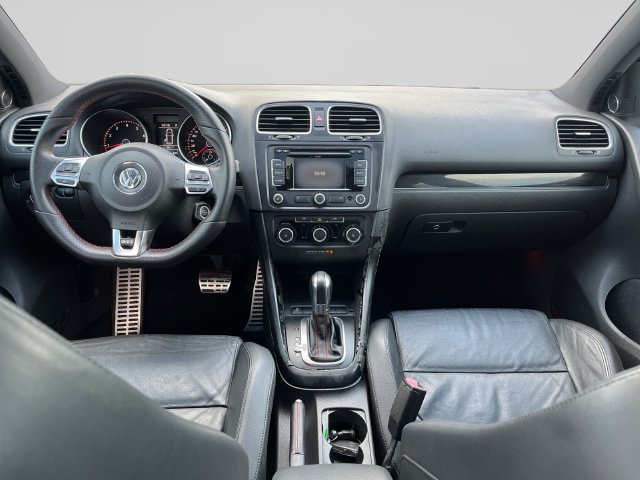 Used 2011 Volkswagen GTI 4-Door FWD image 20