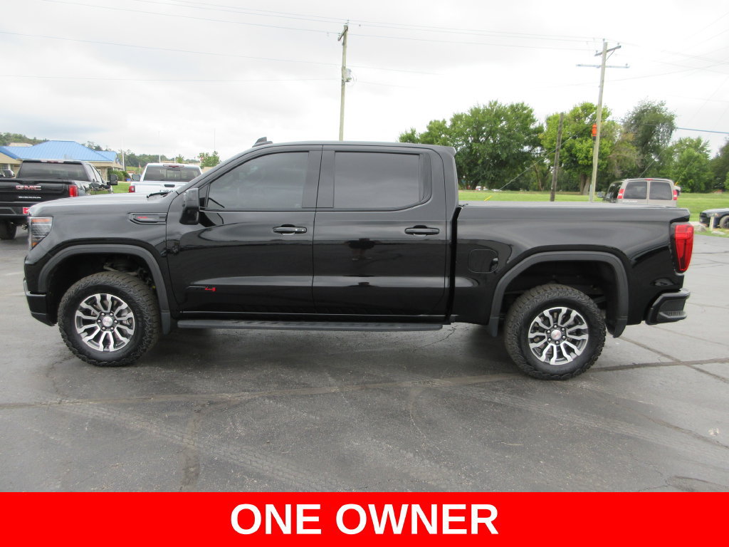 Certified 2023 GMC Sierra 1500 AT4 w/ Technology Package AWD/4WD image 11