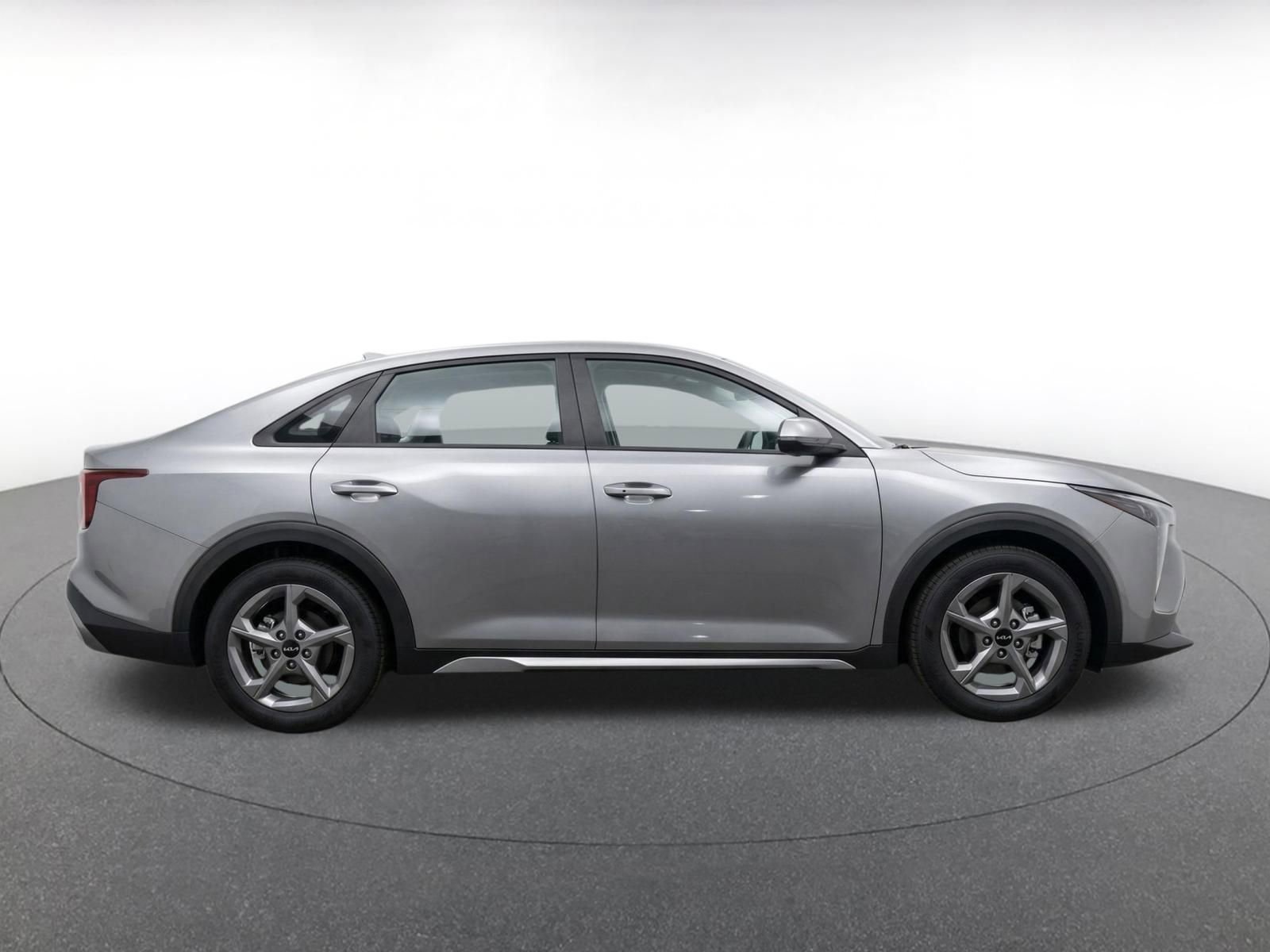 Used 2025 Kia K4 FWD image 10