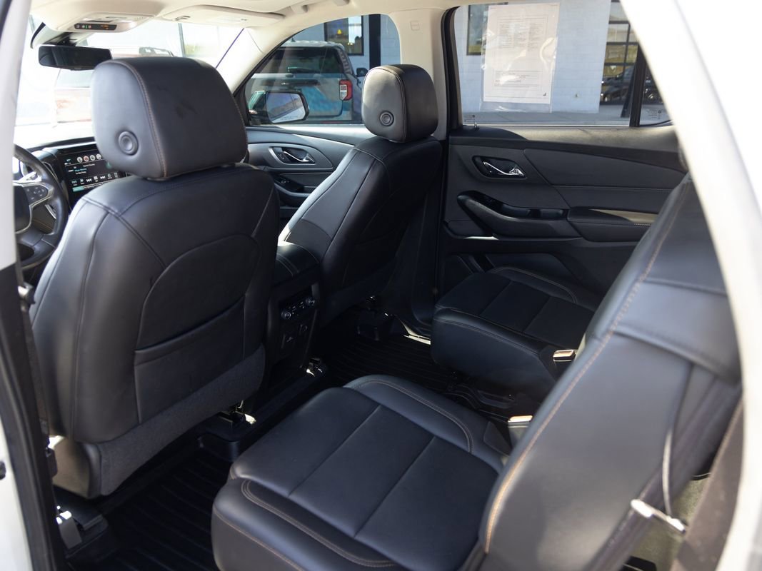 Used 2019 Chevrolet Traverse Premier w/ Redline Edition FWD image 12