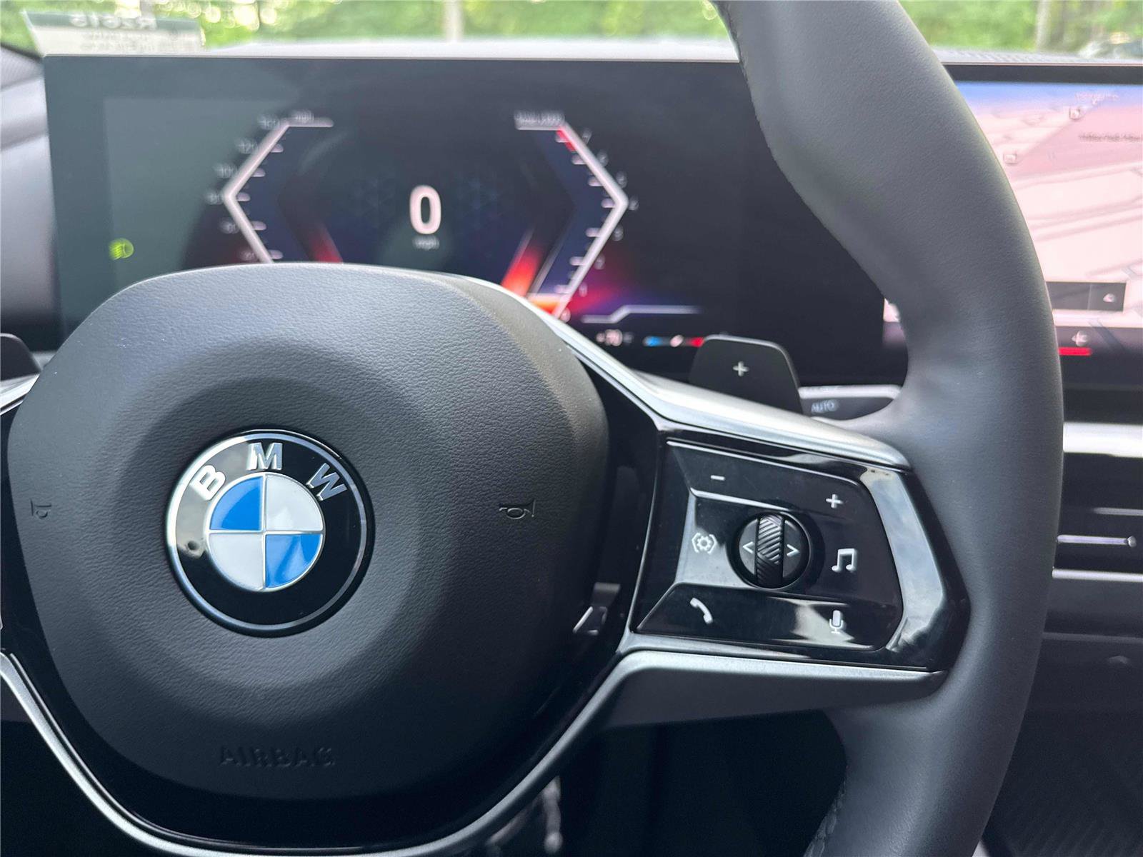 Used 2024 BMW 530i w/ Premium Package RWD image 20