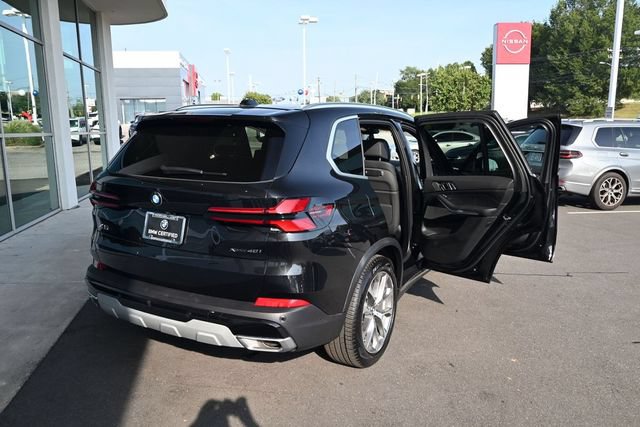 Used 2024 BMW X5 xDrive40i w/ Premium Package AWD/4WD image 35
