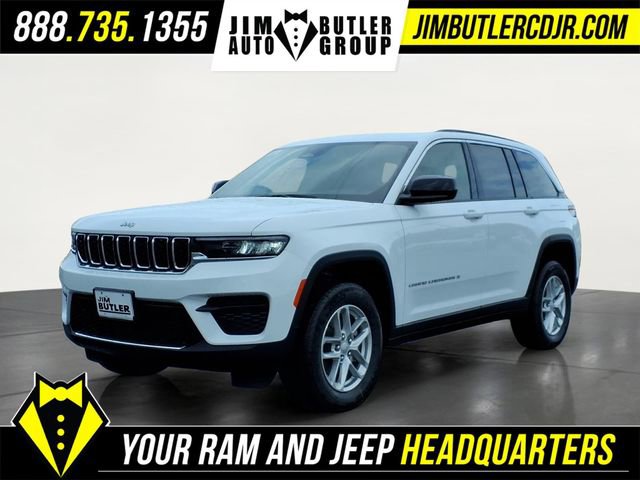 New 2026 Jeep Grand Cherokee Laredo AWD/4WD image 1