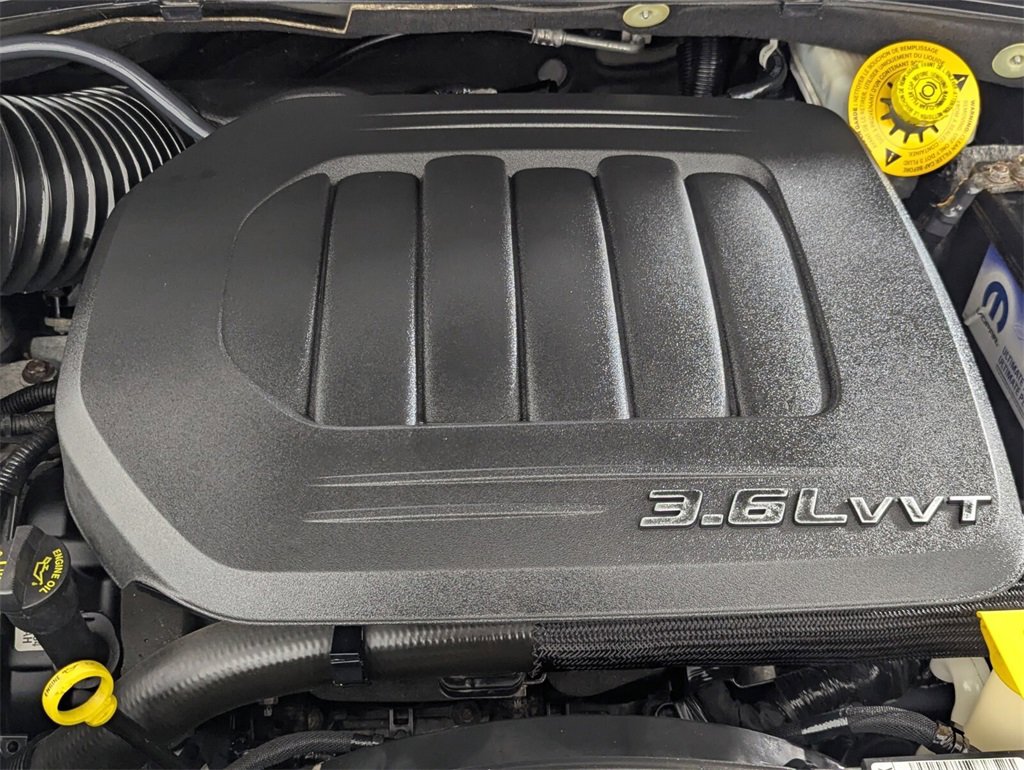 Used 2015 Dodge Grand Caravan American Value Package w/ UConnect Hands-Free Group image 10