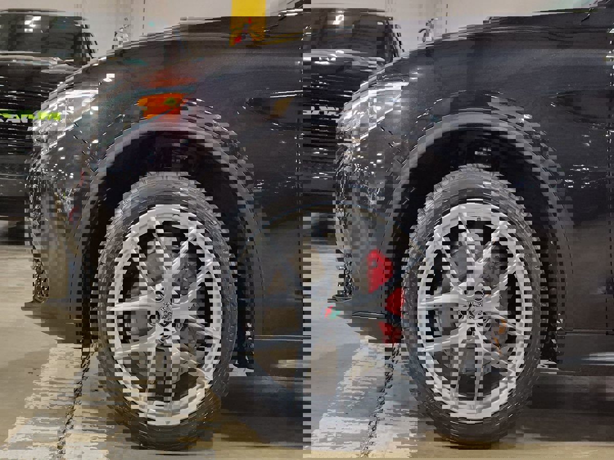 Used 2018 Alfa Romeo Stelvio AWD image 6