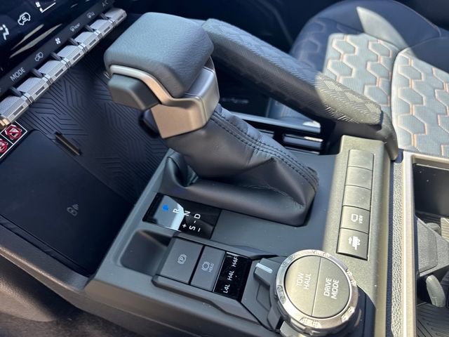 New 2026 Toyota 4Runner Platinum image 18