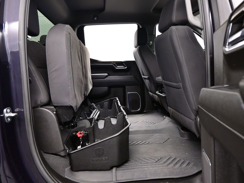 Used 2024 Chevrolet Silverado 1500 LT Trail Boss w/ LPO, Dark Essentials Package image 38