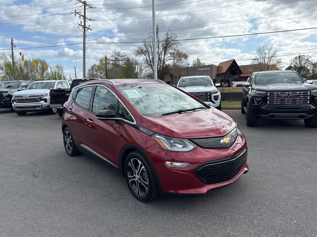 Used 2020 Chevrolet Bolt Premier w/ Infotainment Package image 7