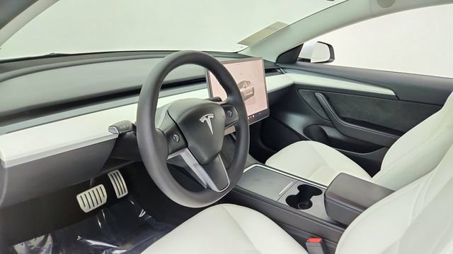Used 2023 Tesla Model 3 Performance image 19