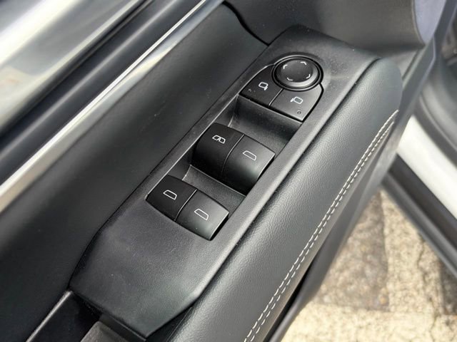 Used 2026 GMC Terrain Elevation w/ Elevation Premium Package AWD/4WD image 13