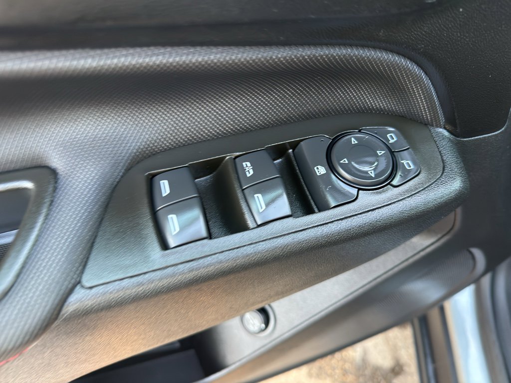Used 2024 Chevrolet Equinox RS w/ LPO, Floor Liner Package image 12