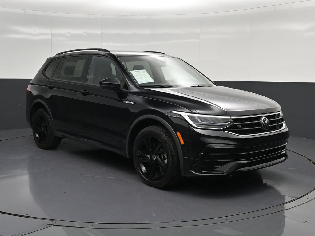 Used 2023 Volkswagen Tiguan SE R-Line FWD image 5