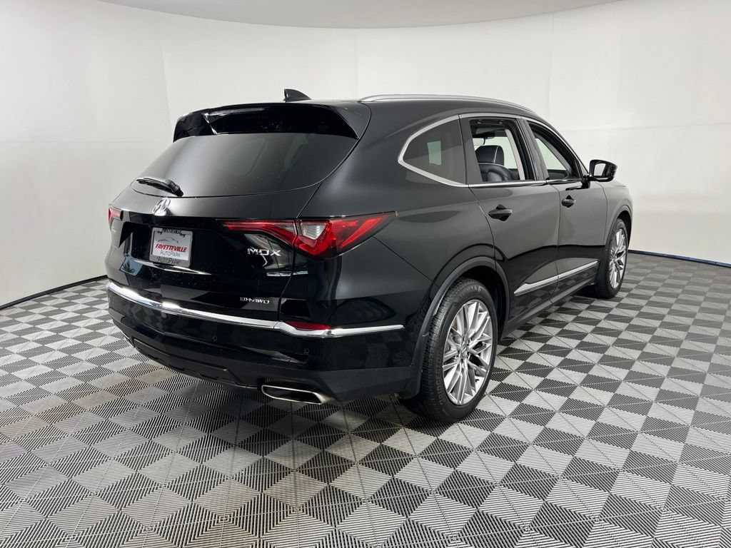 Used 2023 Acura MDX SH-AWD w/ Advance Package image 17