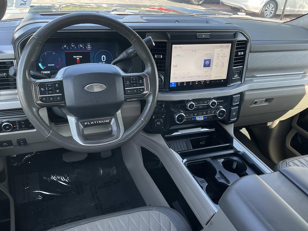 Certified 2025 Ford F250 Platinum w/ Platinum Plus Package AWD/4WD image 7