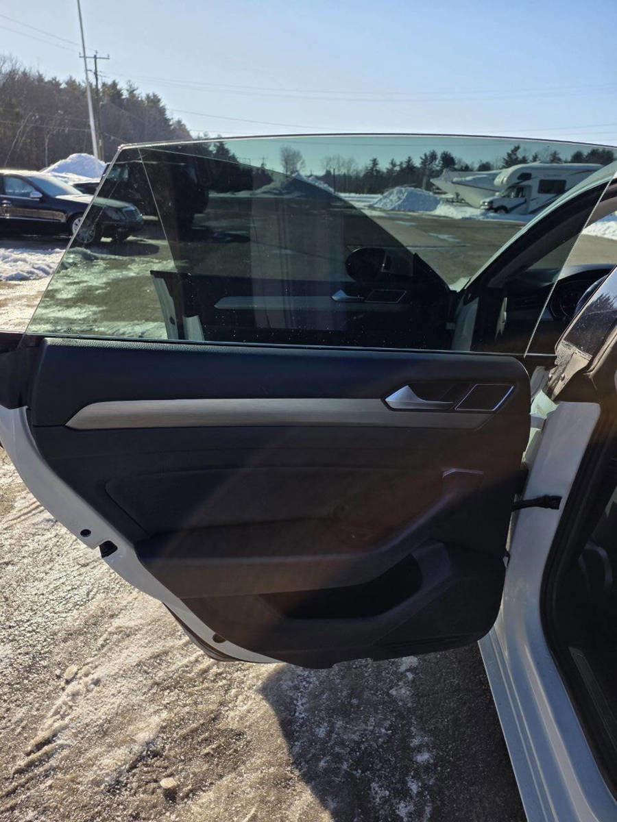 Used 2019 Volkswagen Arteon SE image 18