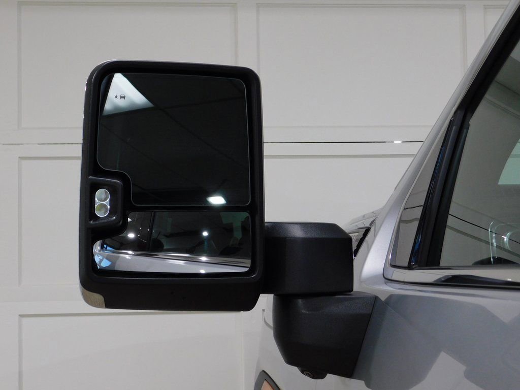 Used 2022 GMC Sierra 3500 Denali w/ Technology Package image 33