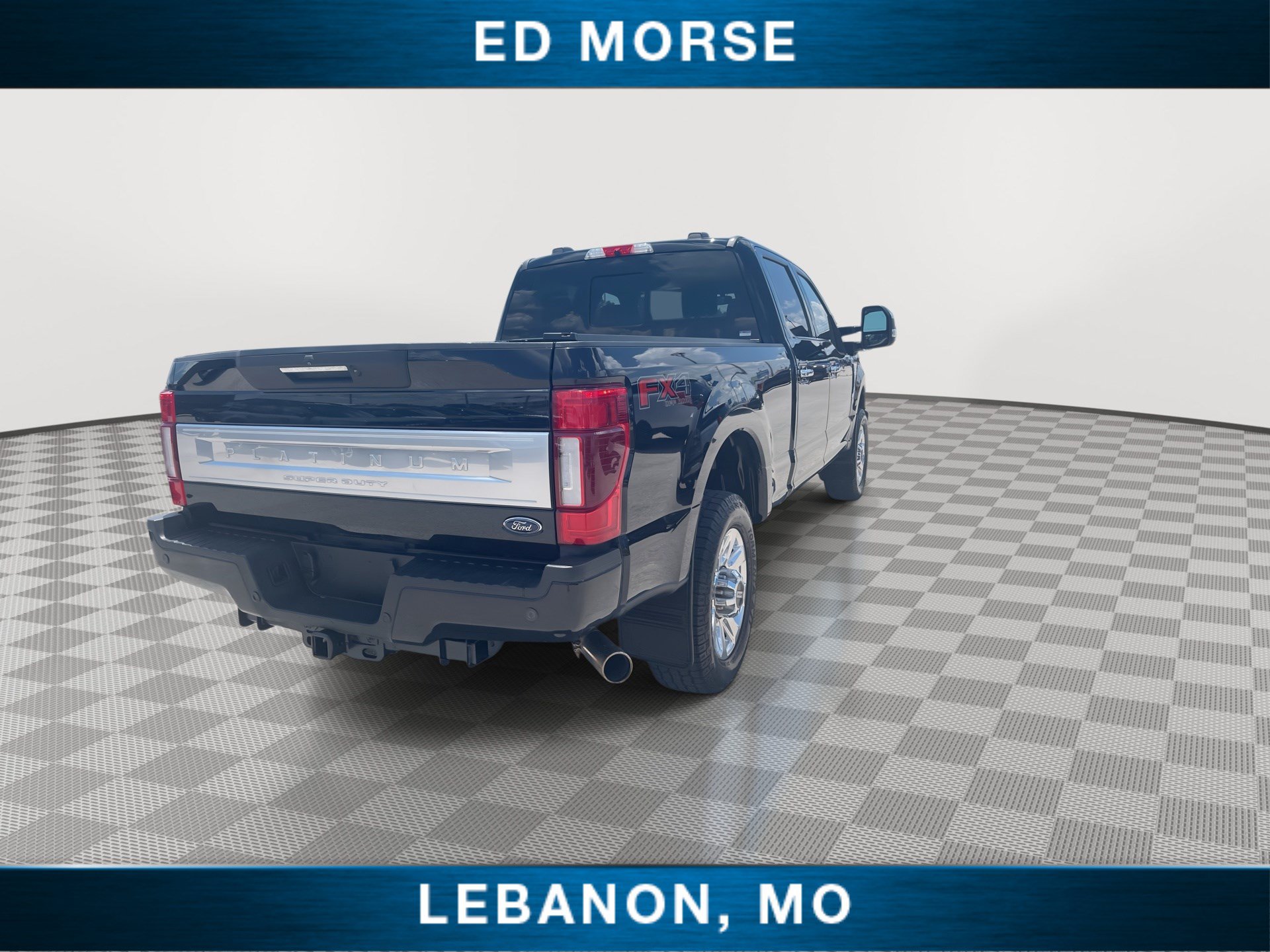 Certified 2021 Ford F350 Platinum w/ FX4 Off-Road Package AWD/4WD image 8