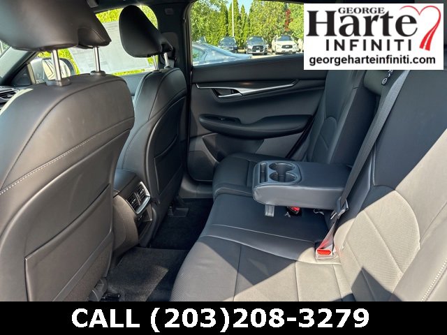New 2025 INFINITI QX55 Luxe w/ Cargo Package image 14