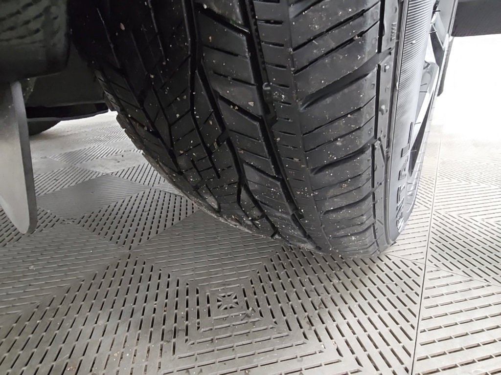 Used 2024 Chevrolet Traverse RS w/ LPO, Floor Liner Package image 50