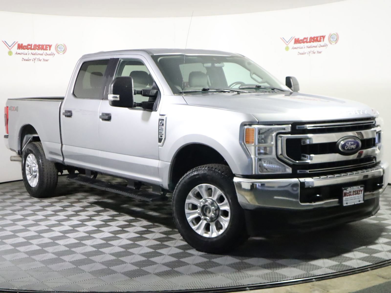 Used 2020 Ford F250 XLT image 2