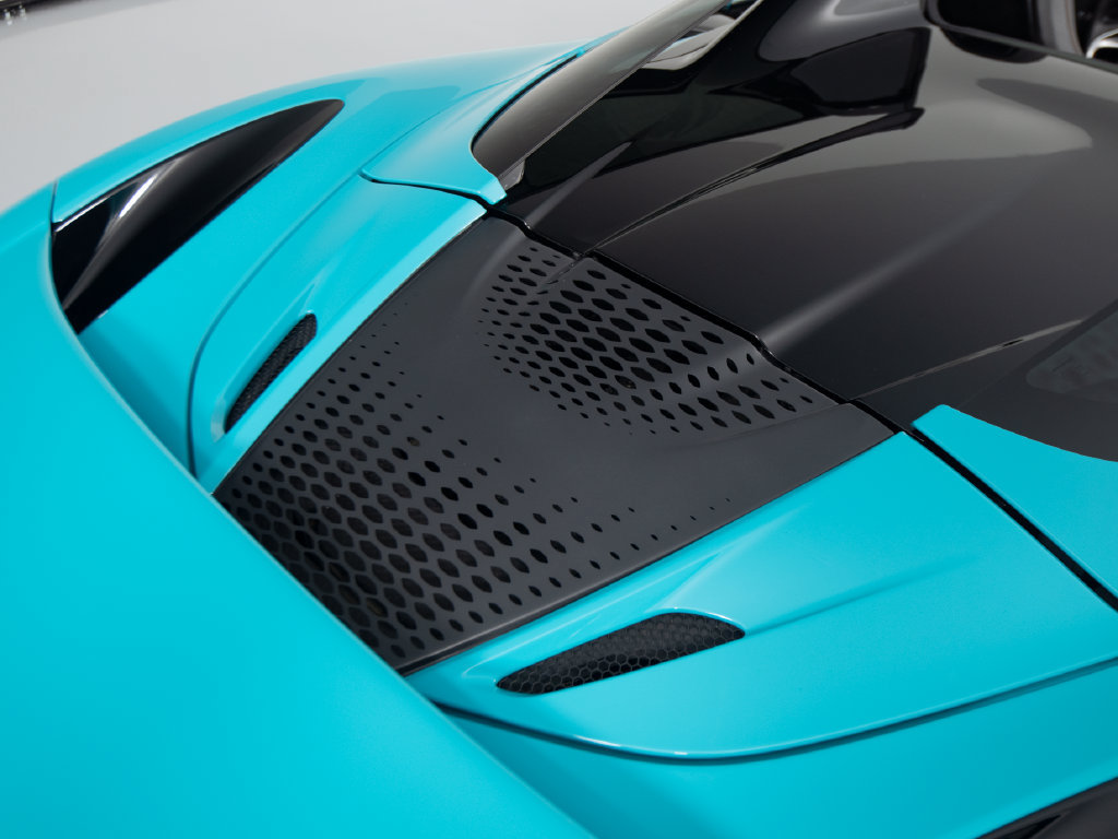 Used 2024 McLaren 750S Spider RWD image 47
