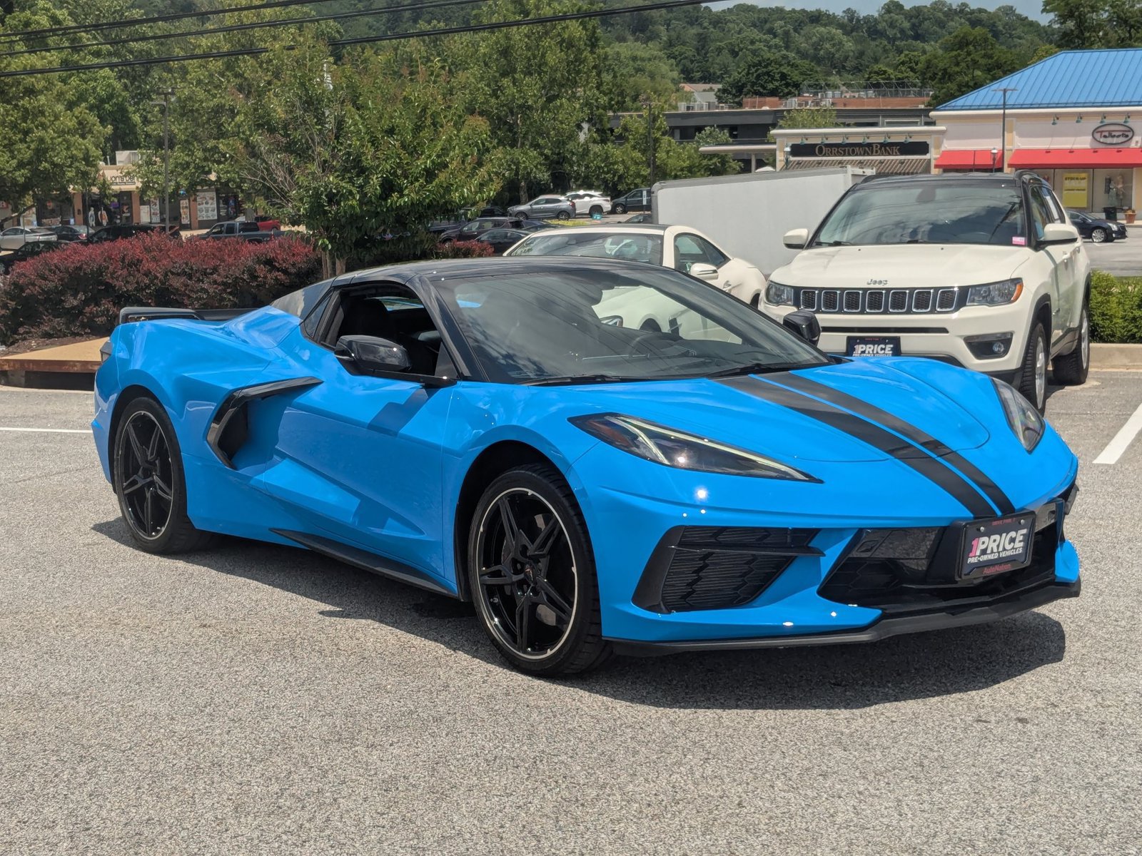 Used 2023 Chevrolet Corvette Stingray Premium Conv w/ Z51 Performance Package RWD image 7