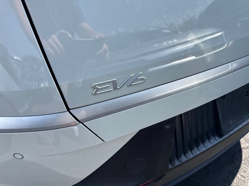 Used 2024 Kia EV6 Light AWD/4WD image 10