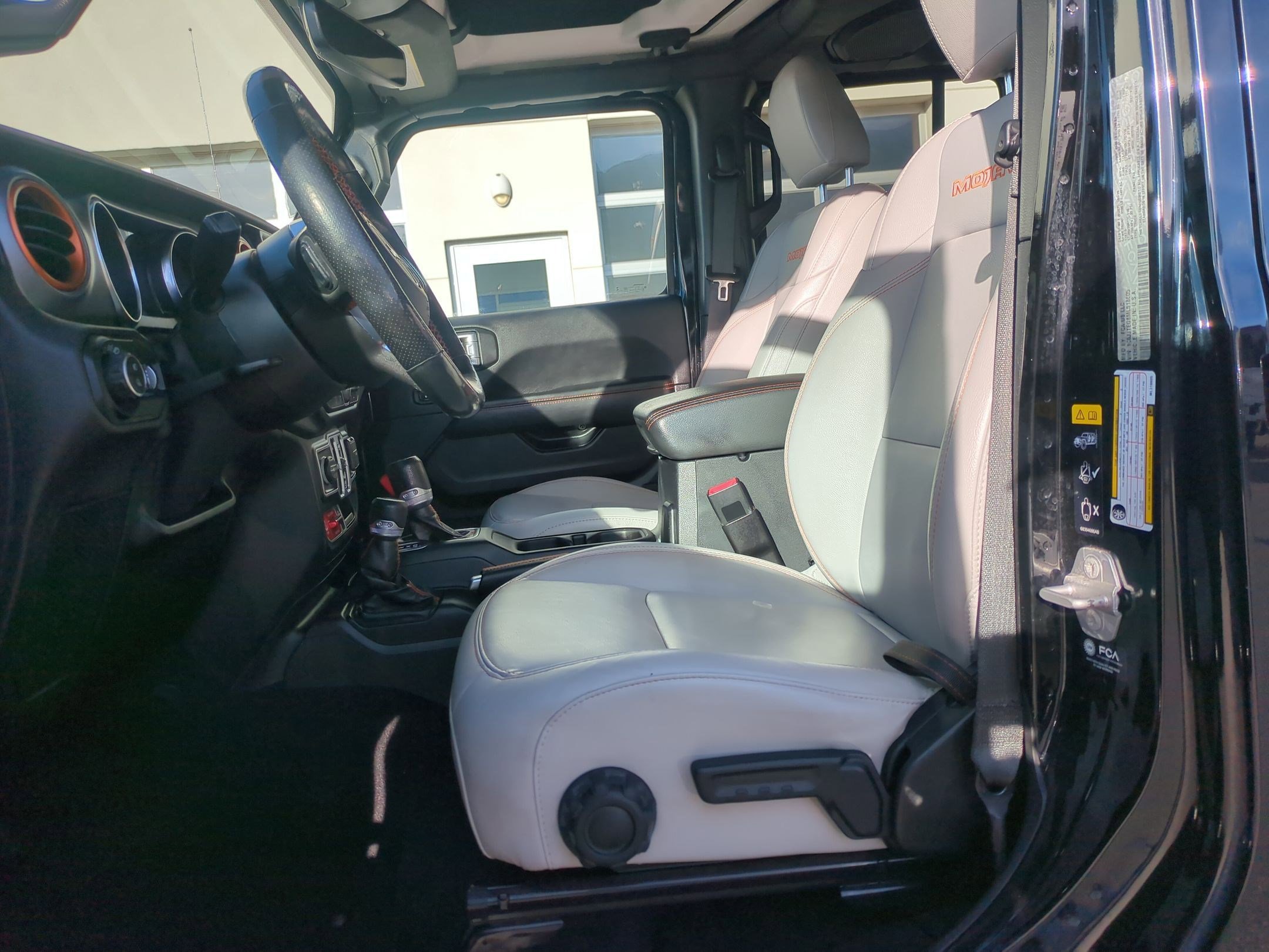 Used 2021 Jeep Gladiator Mojave image 17