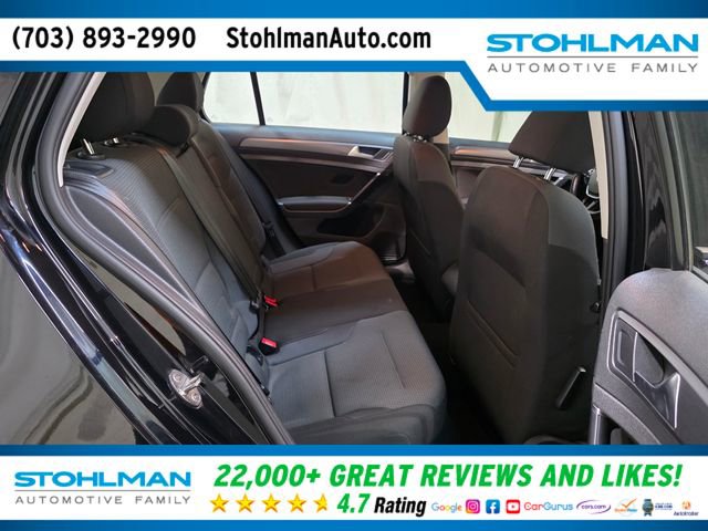 Used 2018 Volkswagen Golf S image 29