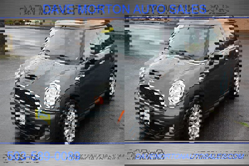 Used 2011 MINI Cooper Clubman S image 2