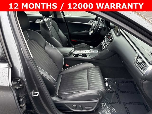 Used 2019 Genesis G70 3.3T Advanced image 9