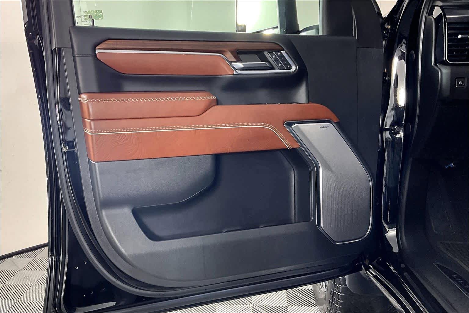 Certified 2024 GMC Sierra 2500 Denali Ultimate w/ Max Trailering Package AWD/4WD image 21