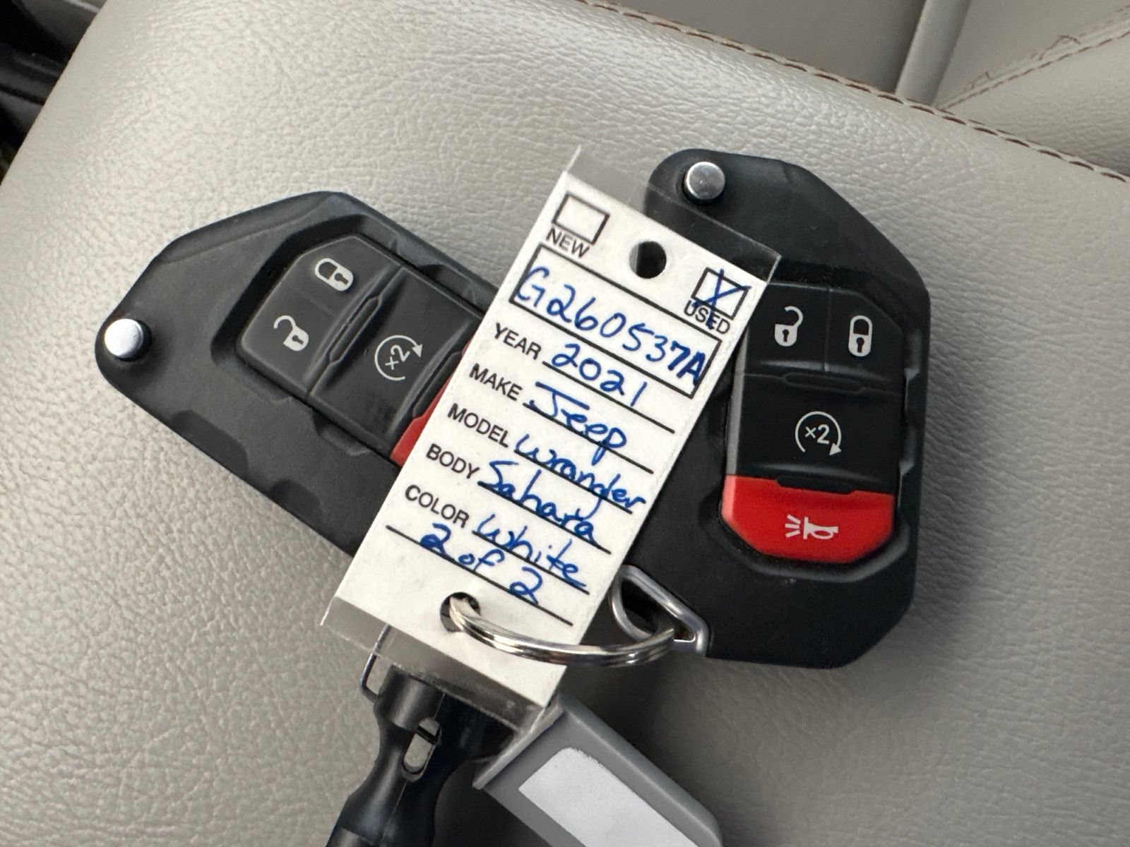 Used 2021 Jeep Wrangler Unlimited Sahara AWD/4WD image 33