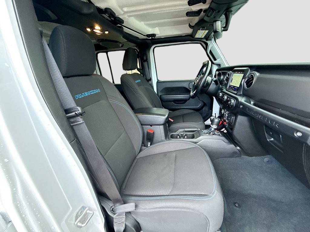 Used 2022 Jeep Wrangler Unlimited Rubicon 4xe AWD/4WD image 34
