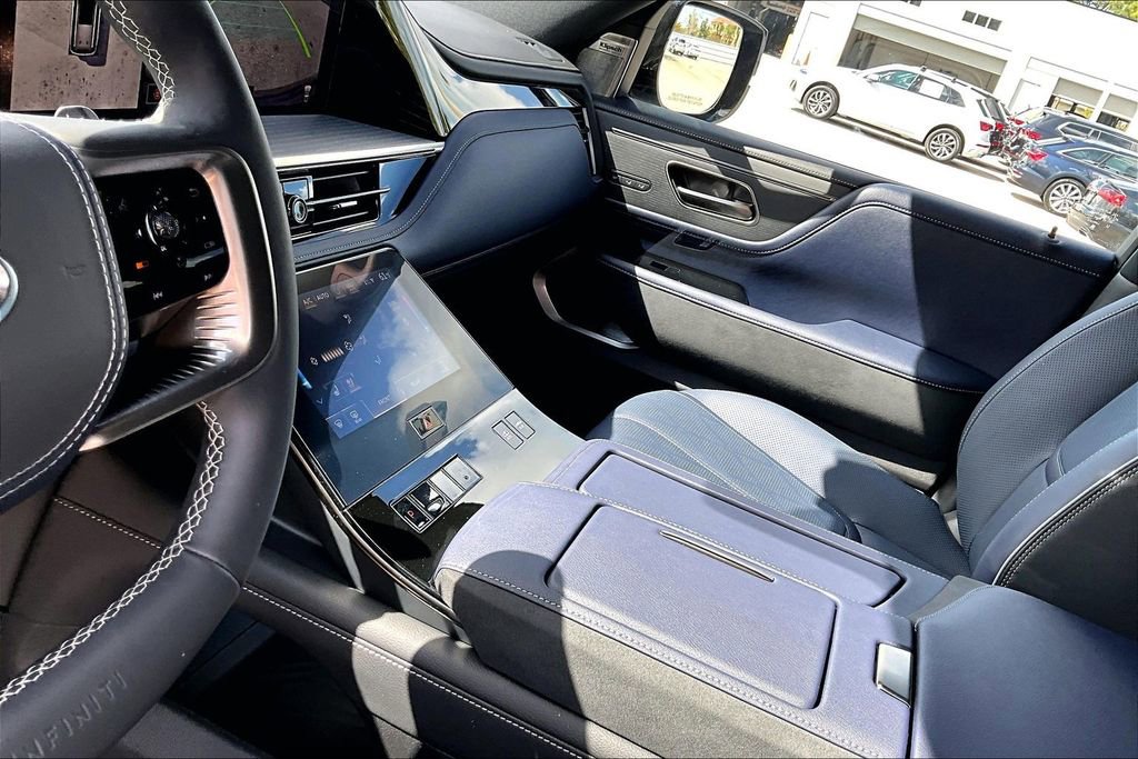 Used 2026 INFINITI QX80 4WD w/ Sport Exterior Package image 23