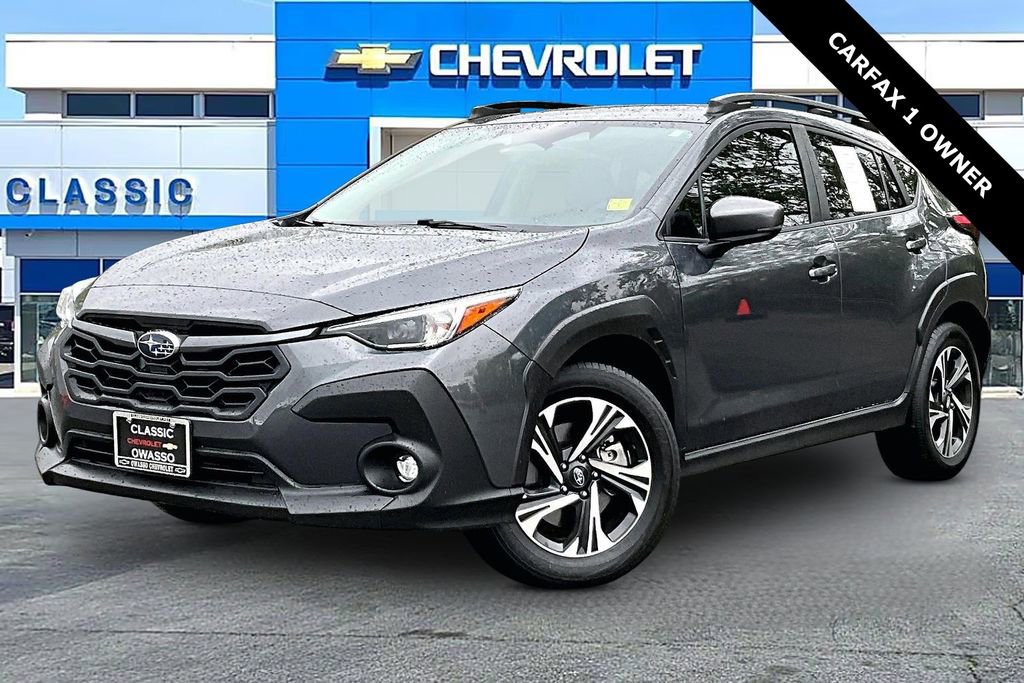 Used 2024 Subaru Crosstrek 2.0i Premium AWD/4WD image 3
