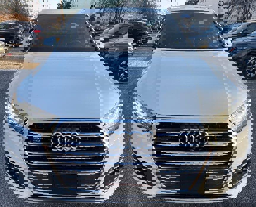 Used 2017 Audi Q7 2.0T Premium Plus w/ Premium Plus Package image 2