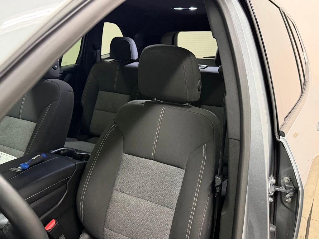 Certified 2025 GMC Acadia Elevation w/ LPO, Floor Liner Package image 23