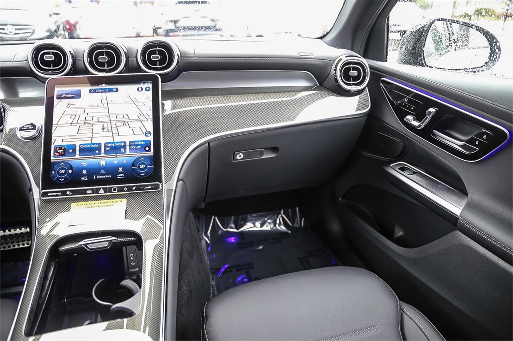 Used 2024 Mercedes-Benz GLC 43 AMG 4MATIC image 18