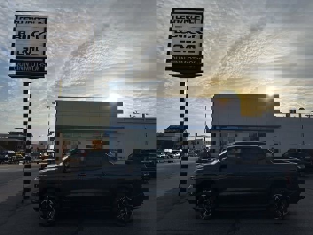 New 2026 Chevrolet Silverado EV LT w/ Premium Package image 2