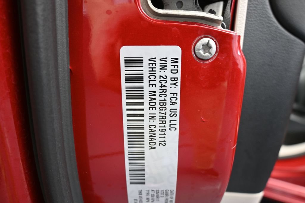 Used 2024 Chrysler Pacifica Touring-L FWD image 50