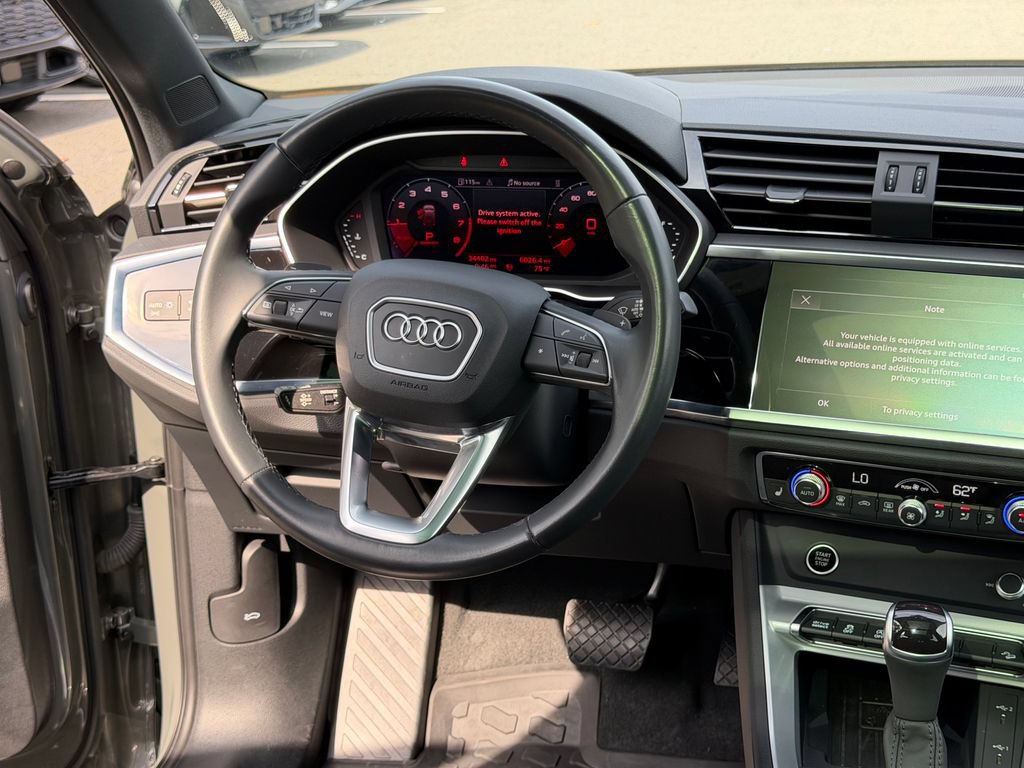Used 2024 Audi Q3 2.0T Premium AWD/4WD image 21