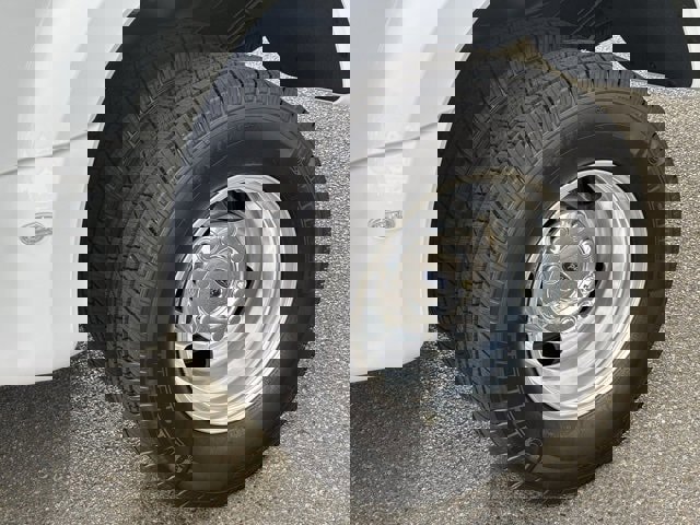 New 2025 Ford F350 Lariat w/ Lariat Ultimate Package image 8